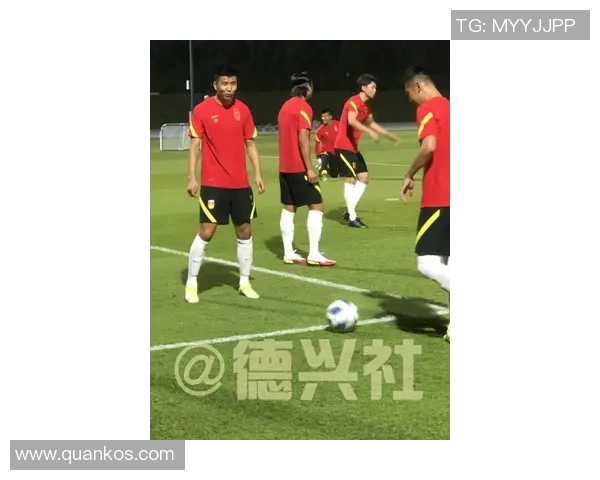 足球明星专用护膝的种类与选择指南解析 足球明星专用护膝的种类与选择指南解析